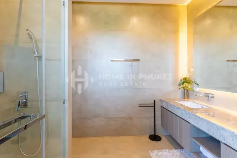 House in Phuket, Thailand 6 bedrooms № 130988 - photo 21