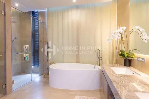 House in Phuket, Thailand 6 bedrooms № 130988 - photo 12