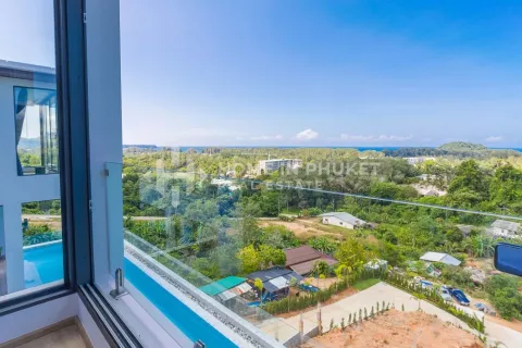 House in Phuket, Thailand 6 bedrooms № 130988 - photo 16