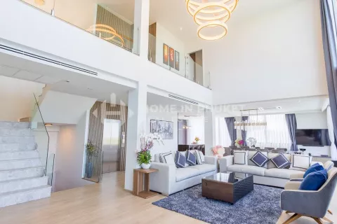 House in Phuket, Thailand 6 bedrooms № 130988 - photo 8