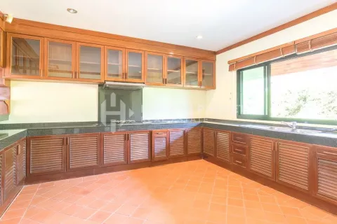 Maison sur Nai Harn Beach, Thaïlande 7 chambres № 130987 - photo 16