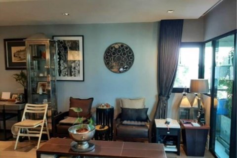 Кондоминиум с 2 спальнями в Сатхоне, Бангкок, Таиланд № 123708 - фото 11