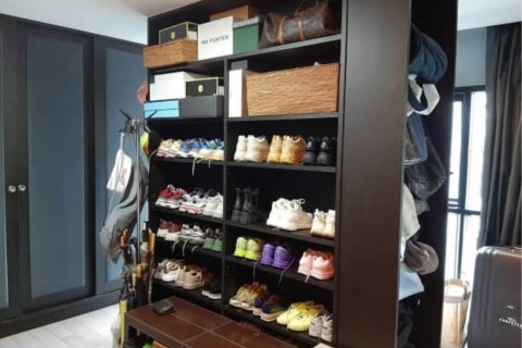 Кондоминиум с 2 спальнями в Сатхоне, Бангкок, Таиланд № 123708 - фото 17