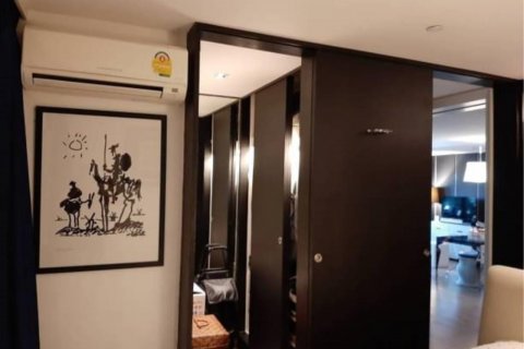 Кондоминиум с 2 спальнями в Сатхоне, Бангкок, Таиланд № 123708 - фото 3