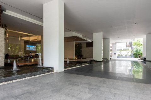Condo à Watthana, Bangkok, Thaïlande, 3 chambres  № 123707 - photo 21