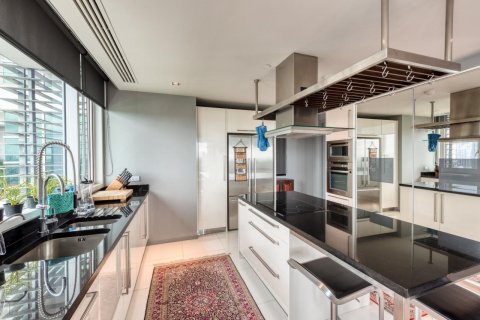 Condo à Watthana, Bangkok, Thaïlande, 3 chambres  № 123707 - photo 14