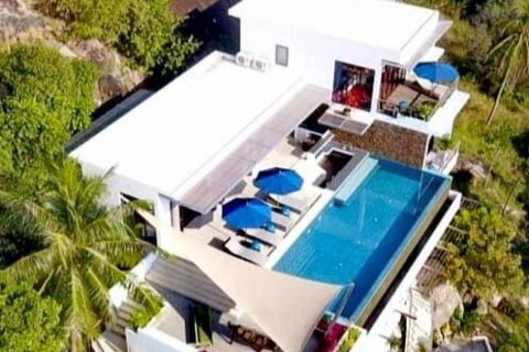 Villa in Surat Thani, Thailand 4 bedrooms № 86870 - photo 2