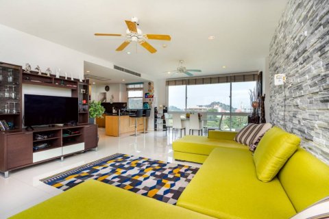 Кондоминиум с 3 спальнями в Хуа Хине, Таиланд № 86301 - фото 2