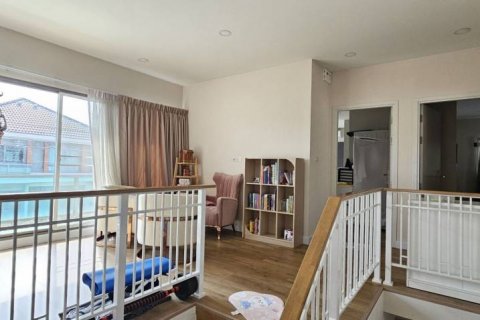 Дом в Бангкоке, Таиланд с 4 спальнями  № 132402 - фото 7