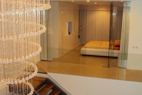 Condo in Pattaya, Thailand, 3 bedrooms  № 125540 - photo 17