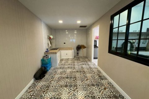 Дом в Паттайе, Таиланд с 5 спальнями  № 125545 - фото 11