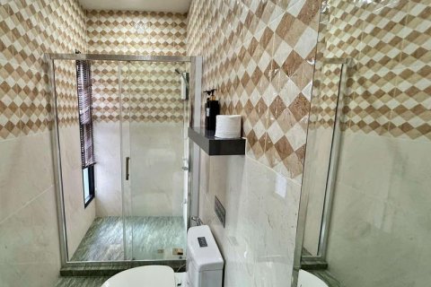 House in Pattaya, Thailand 3 bedrooms № 125543 - photo 10