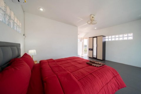 House in Pattaya, Thailand 4 bedrooms № 125542 - photo 28