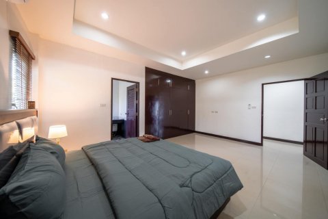 House in Pattaya, Thailand 4 bedrooms № 125542 - photo 26