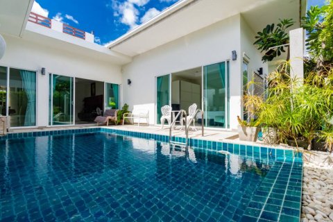 Вилла в Хуа Хине, Таиланд с 2 спальнями № 104518 - фото 1