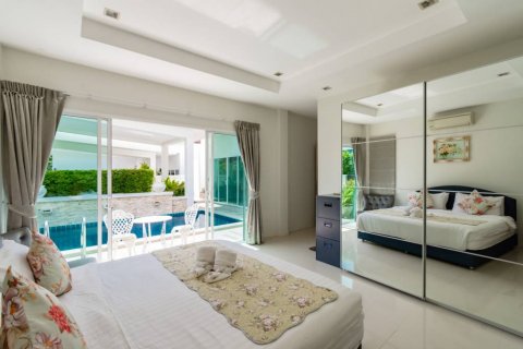 Вилла в Хуа Хине, Таиланд с 2 спальнями № 104518 - фото 10