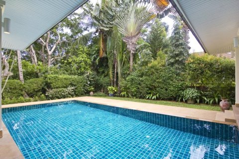 Villa in Ko Samui, Thailand 3 bedrooms № 106886 - photo 4