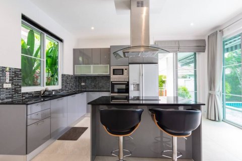 Villa in Hua Hin, Thailand 3 bedrooms № 106891 - photo 7