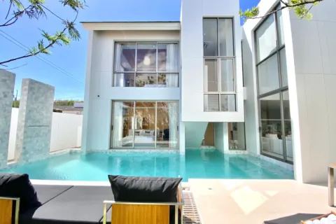 Villa in Phuket, Thailand 3 bedrooms № 107318 - photo 21
