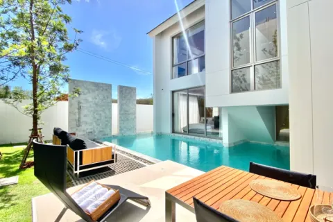 Villa in Phuket, Thailand 3 bedrooms № 107318 - photo 20