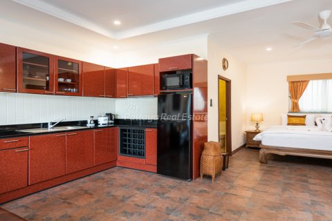 Дом в Саттахипе, Таиланд с 7 спальнями № 78471 - фото 11