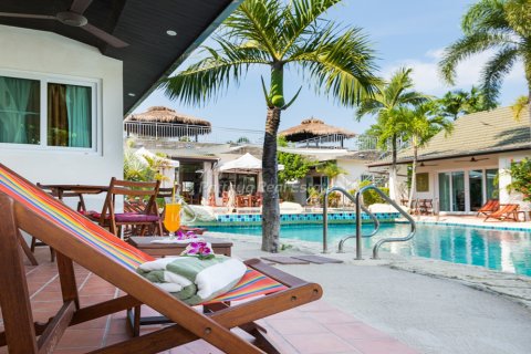 Дом в Саттахипе, Таиланд с 7 спальнями № 78471 - фото 23