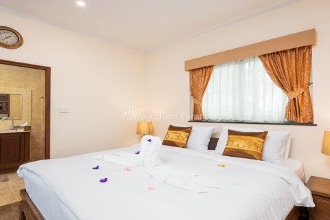 Дом в Саттахипе, Таиланд с 7 спальнями № 78471 - фото 12