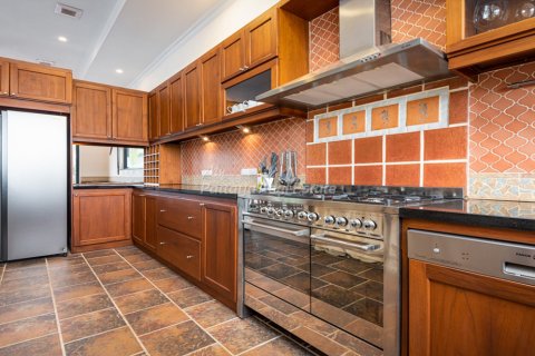 Дом в Саттахипе, Таиланд с 7 спальнями № 78471 - фото 27