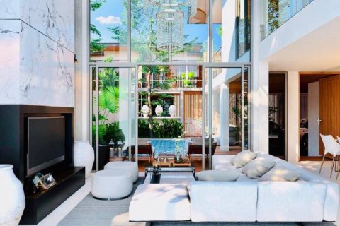 Вилла в Раваи, Таиланд с 3 спальнями  № 86232 - фото 1