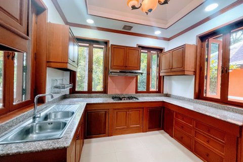 House in Chiang Mai, Thailand 3 bedrooms № 121914 - photo 12