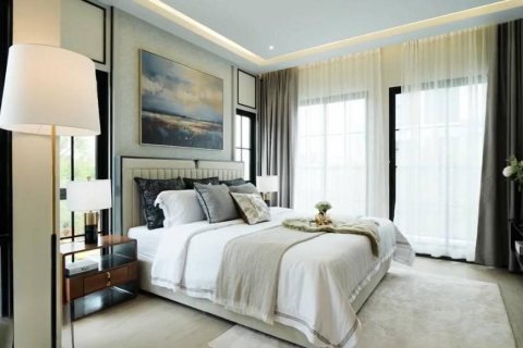 House in Nonthaburi, Thailand 4 bedrooms № 104907 - photo 6
