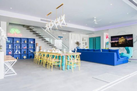 Villa in Kathu, Thailand 5 bedrooms № 104906 - photo 9