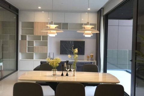 Кондоминиум с 2 спальнями в Бангкоке, Таиланд № 142962 - фото 3