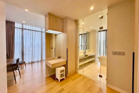Condo in Bangkok, Thailand, 2 bedrooms № 142962 - photo 7
