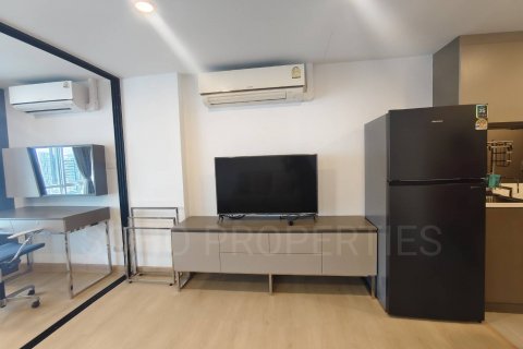 Studio dans le Condo à Bangkok, Thaïlande  № 142956 - photo 2