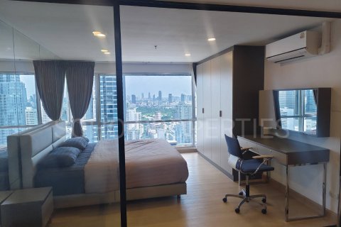 Studio dans le Condo à Bangkok, Thaïlande  № 142956 - photo 5