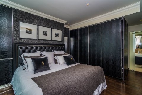 Condo à Bangkok, Thaïlande, 3 chambres  № 142960 - photo 10