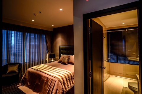 Кондоминиум с 3 спальнями в Бангкоке, Таиланд № 142961 - фото 12