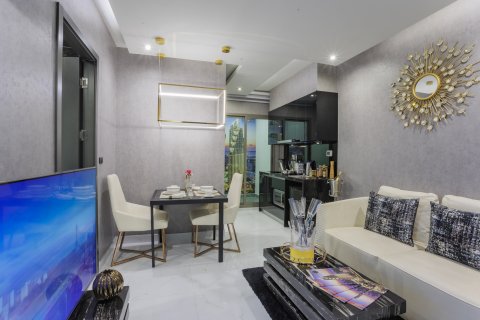 Appartement à Pattaya, Thaïlande 383 chambres № 130404 - photo 2