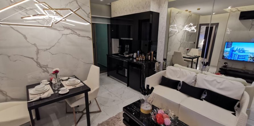 Квартира в Паттайе, Таиланд с 2 комнатами № 130405