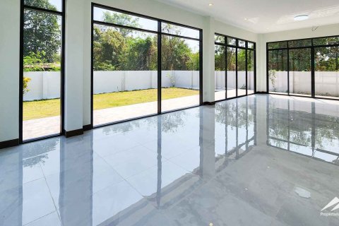 House in Chiang Mai, Thailand 5 bedrooms № 122815 - photo 21
