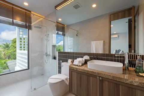 Villa in Phuket, Thailand 4 bedrooms № 133176 - photo 29