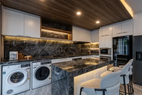 Villa in Phuket, Thailand 4 bedrooms № 133176 - photo 16