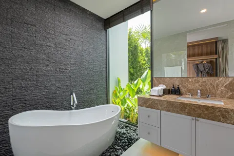 Villa in Phuket, Thailand 4 bedrooms № 133176 - photo 28