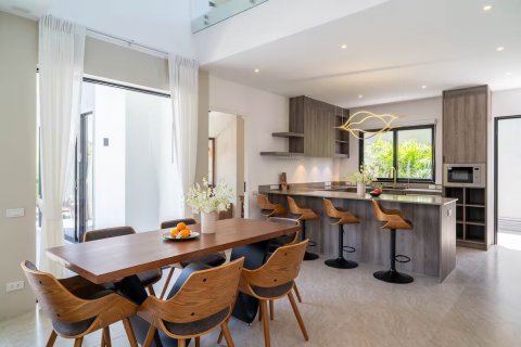 Villa in Ko Samui, Thailand 3 bedrooms № 133180 - photo 10