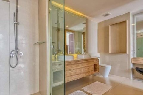 Кондоминиум с 2 спальнями в Банг Ламунге, Таиланд № 86253 - фото 10