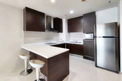 Condo in Bangkok, Thailand, 2 bedrooms  № 86255 - photo 6