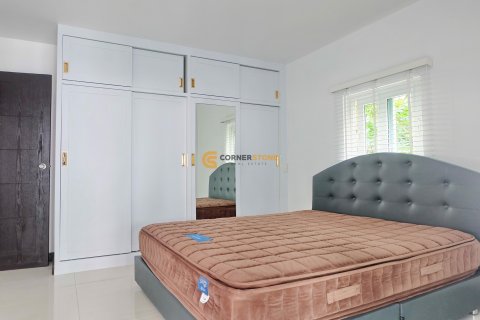 Студия в кондо на Пляж Джомтьен, Паттайя, Таиланд № 125660 - фото 8