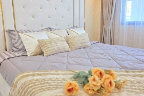 House in Pattaya, Thailand 4 bedrooms № 119743 - photo 28