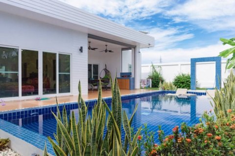 Villa à Hua Hin, Thaïlande 3 chambres № 125799 - photo 2